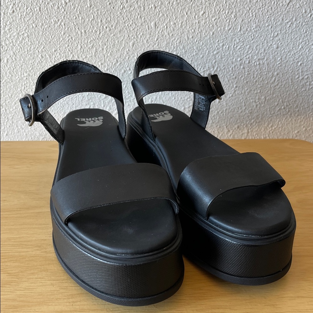 SOREL Dayspring Ankle Strap Flatform Sandals Size 8.5 Black